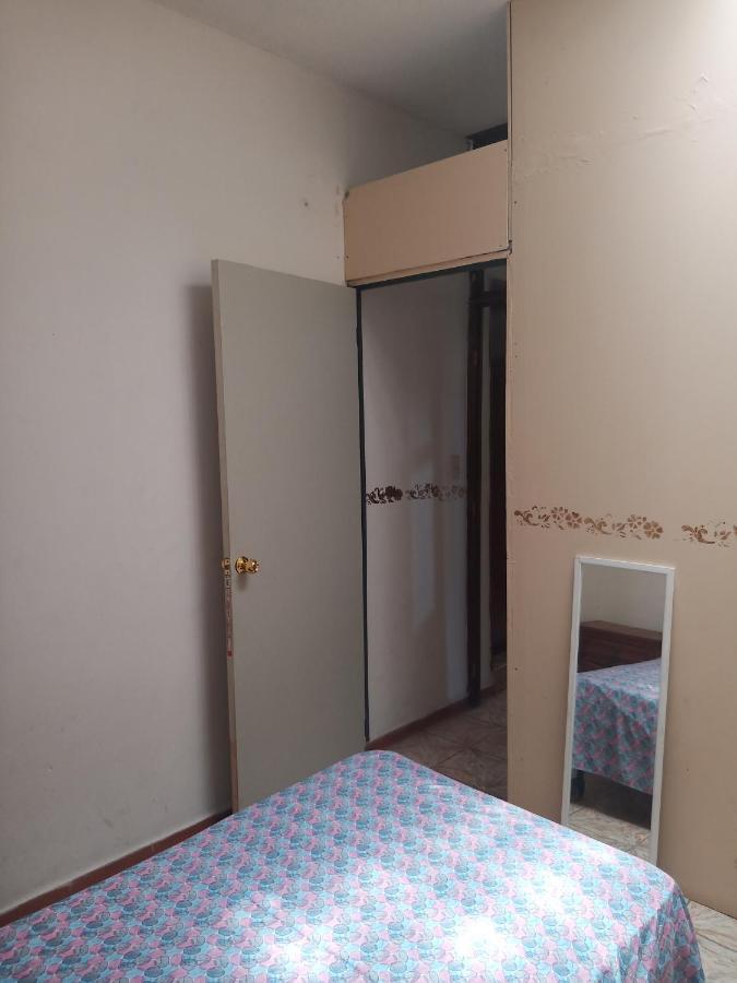 Hôtel Quiroz House à León de los Aldamas Extérieur photo